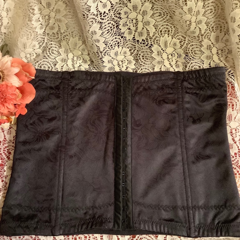 Flexees Maidenform hook front Corset XL black on black print